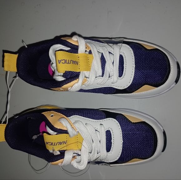 Nautica Sneaker - Picture 4 of 4